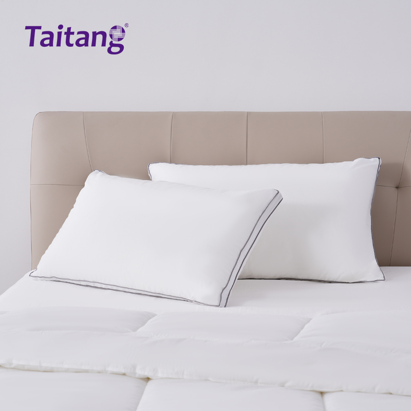 枕芯全棉防羽布-1400克羽丝棉