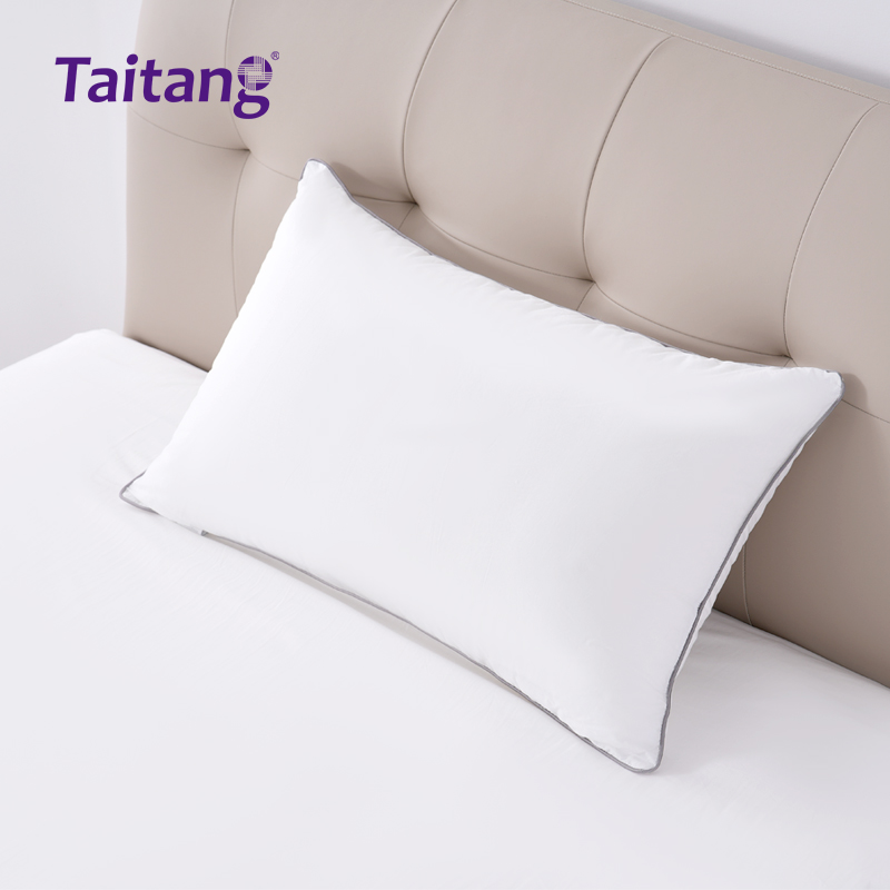 枕芯全棉防羽布-1300克羽丝棉