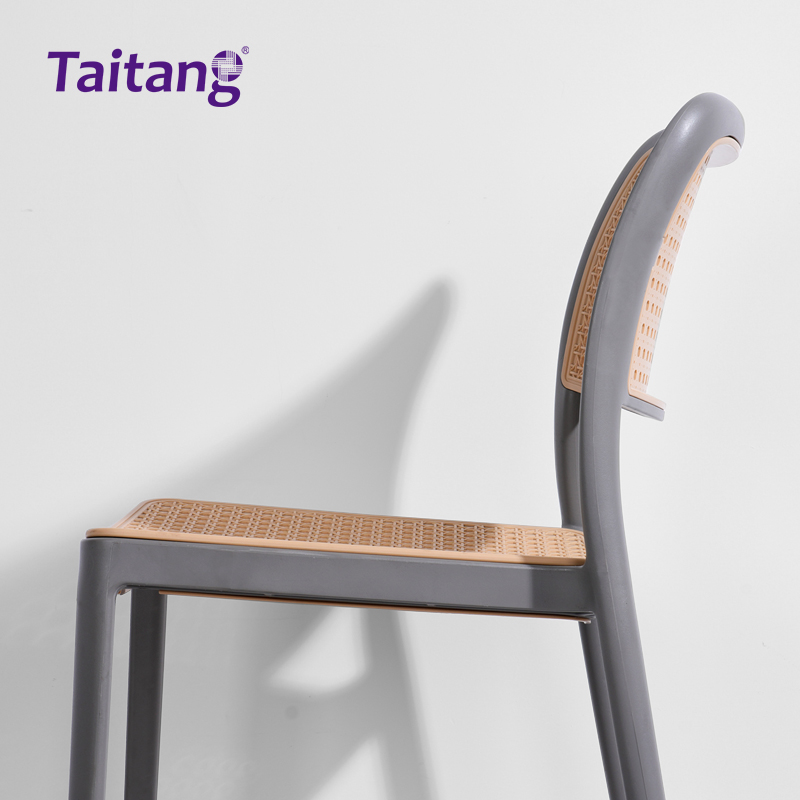 户外塑料藤编椅子